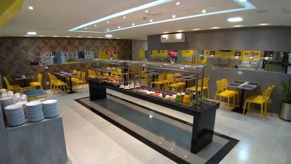 Hotel Avalon Maringa Economico מראה חיצוני תמונה